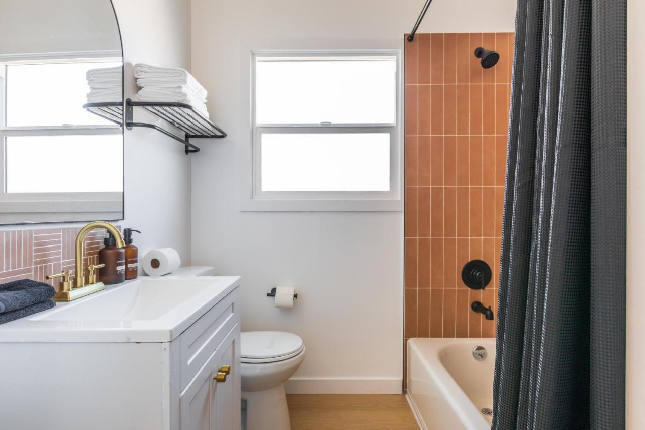 Cozy Sunny Brand-New Apt 1 Block From The Beach Long Beach Ngoại thất bức ảnh
